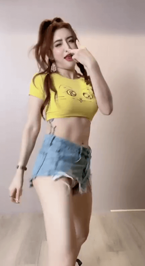 雀儿-性感抖臀舞
